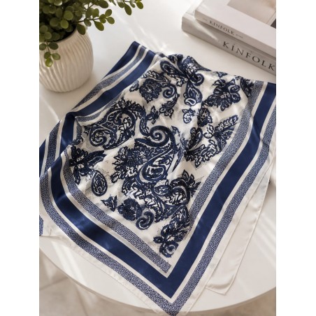 PAÑUELO AZUL