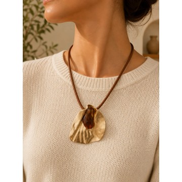 COLLAR CAFÉ